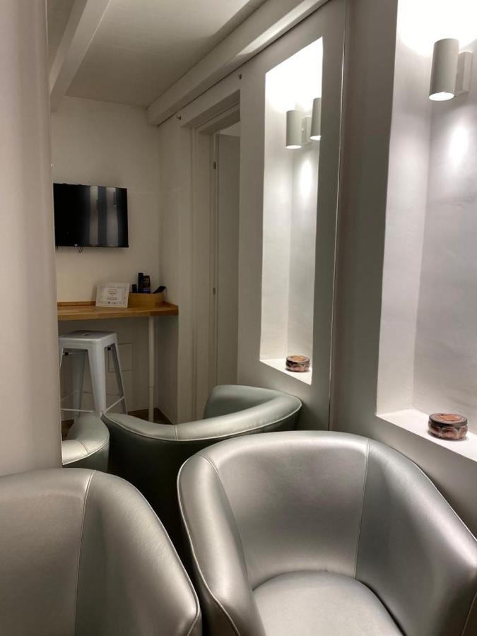 Visavi' Luxury Room 托雷阿马莱 外观 照片